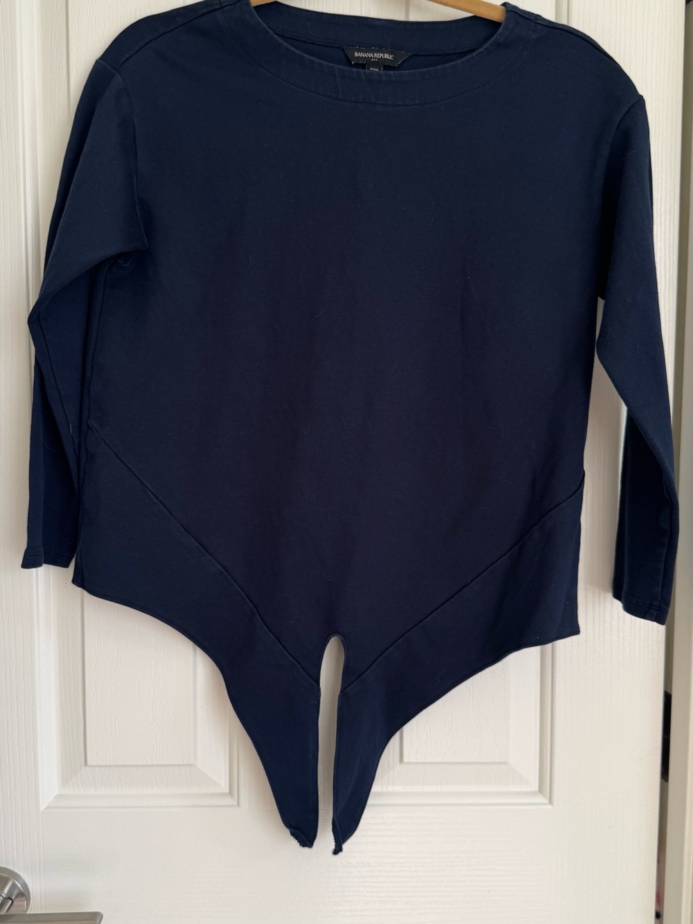Banana Republic Petite Navy Crewneck Top